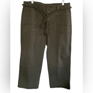 NWOT Sundance Love Everyday Army Green Belted Pants. Size 14 P